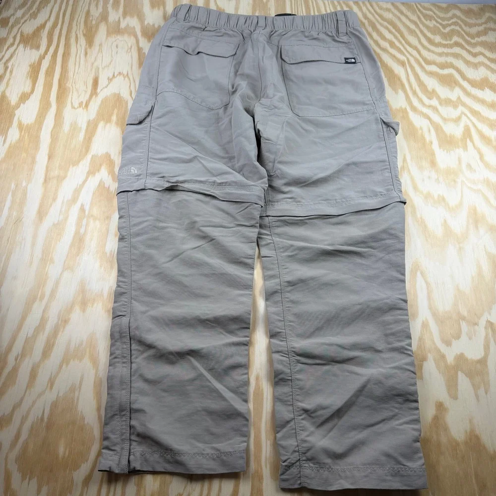 The North Face Mens Convertible Cargo Hiking Pants Tan Khaki Size Large Short
